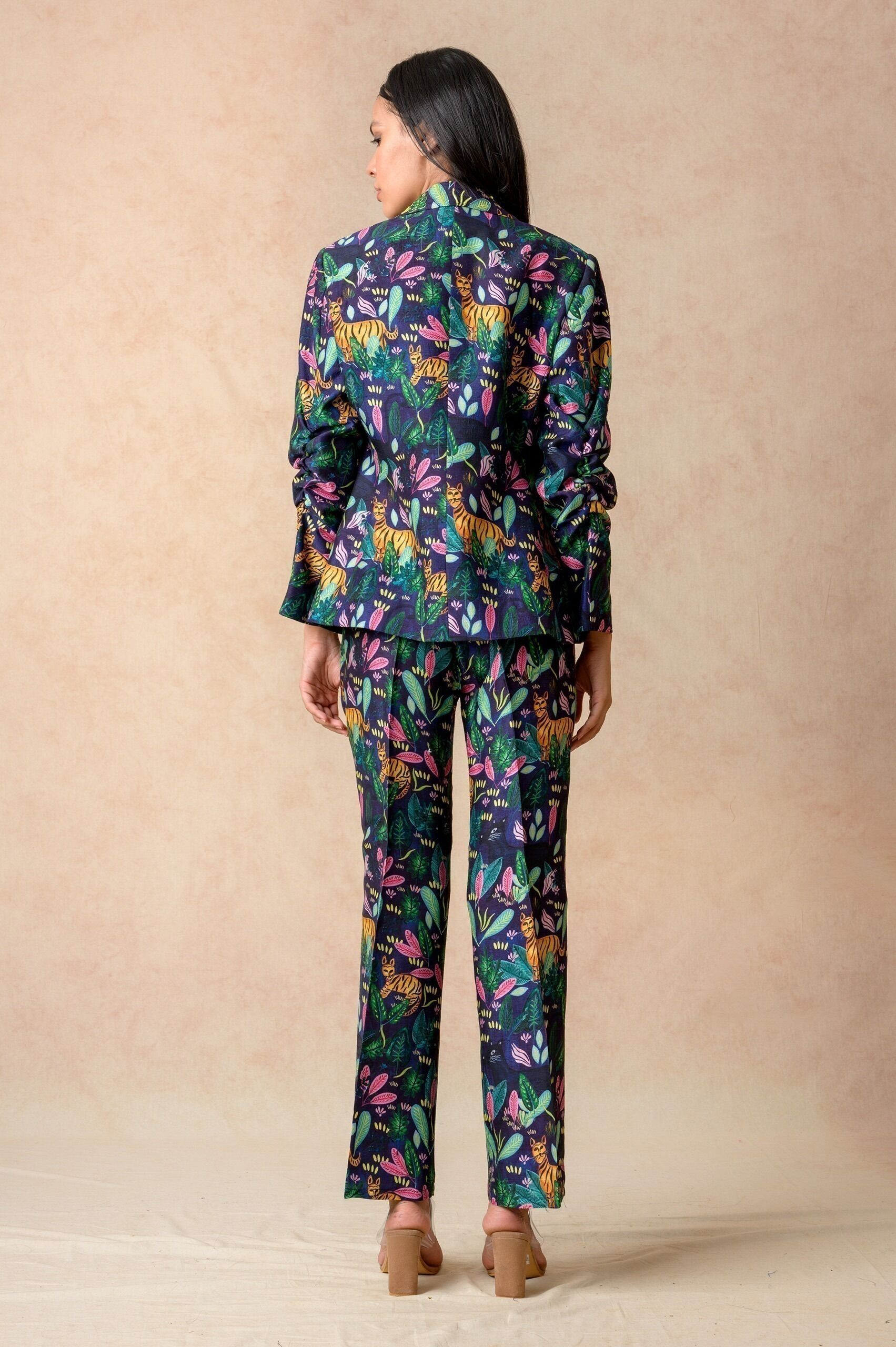 Hand Embroidered twinning set for Mom + Daughter - Image 3