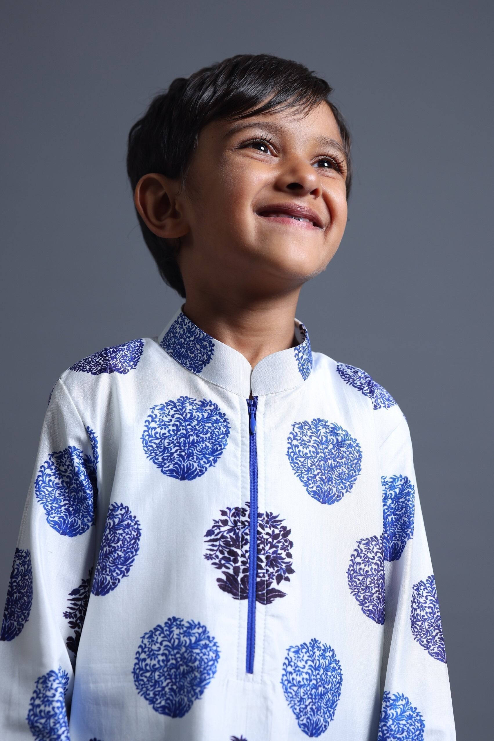 Zipper Kurta With Pyjama - Image 4