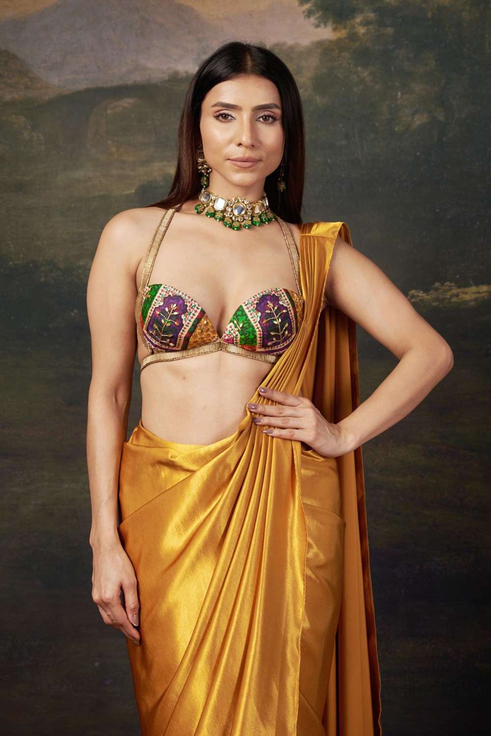 Liquid gold saree with Cleopatra blouse - Image 4