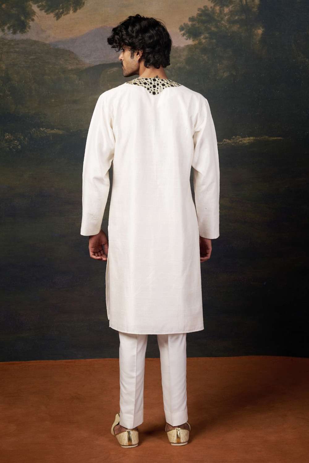 Mirror Work Kurta with Matching Pyjama - Image 4