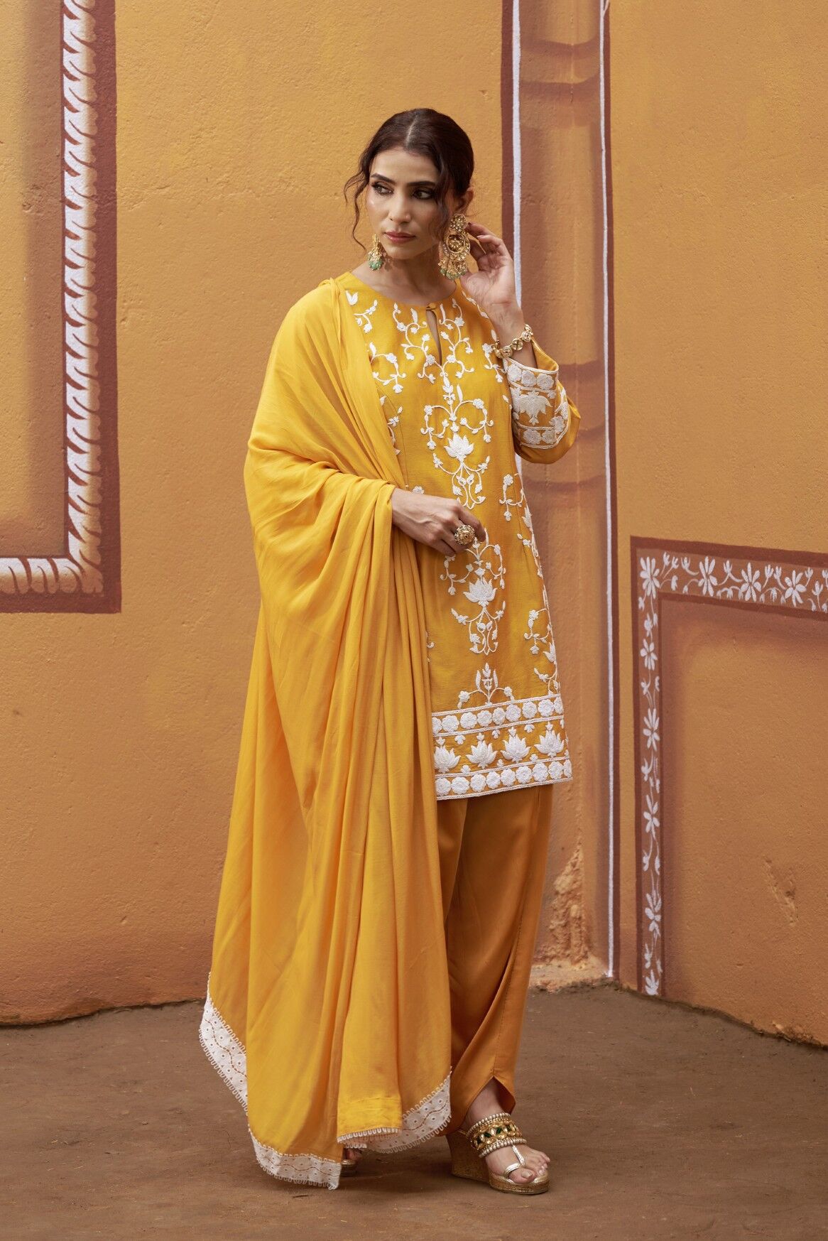 Lotus motif thread work golden yellow kurta set - Image 6