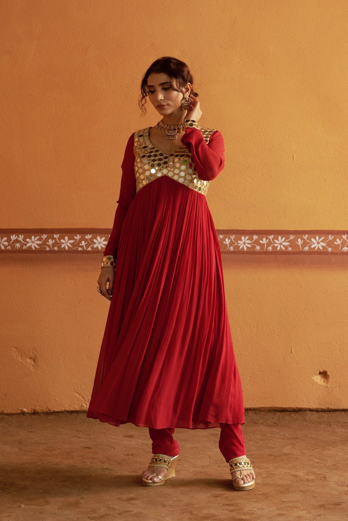 Hand-Embroidered Anarkali with twin dupatta - Image 9
