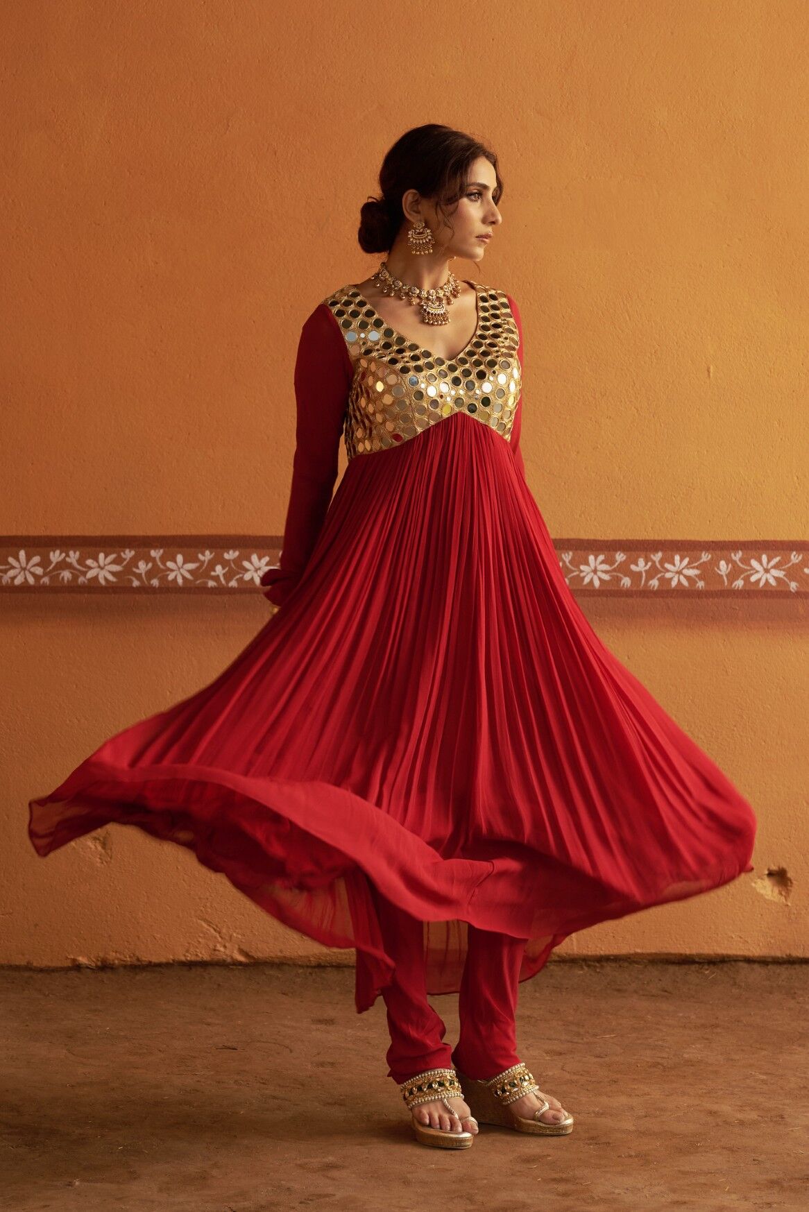 Hand-Embroidered Anarkali with twin dupatta - Image 7